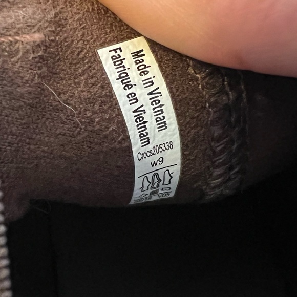 NWOT crocs suede brown wedge booties size 9 - Picture 4 of 6